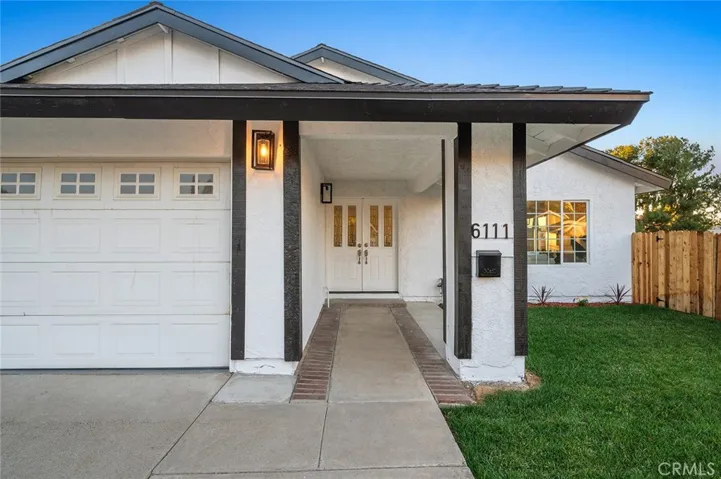 6111 Stonehurst, Yorba Linda, California 92886