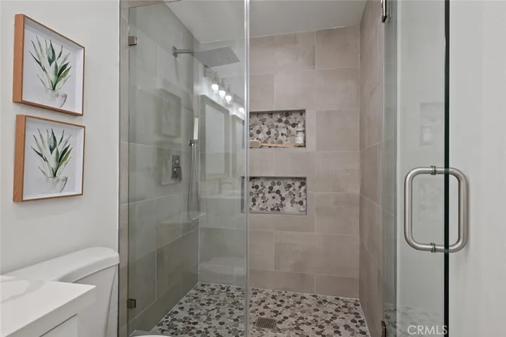 6111 Stonehurst, Yorba Linda, California 92886
