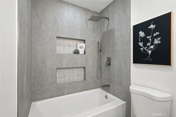 6111 Stonehurst, Yorba Linda, California 92886