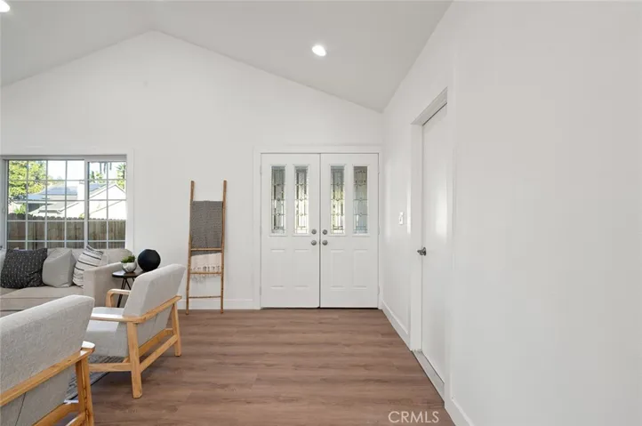 6111 Stonehurst, Yorba Linda, California 92886