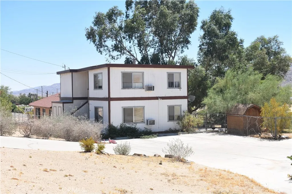 61979 Begonia Place, Joshua Tree, California 92252 home-pic-0