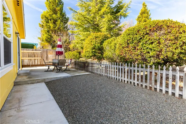 Back Patio with Greenbelt behind