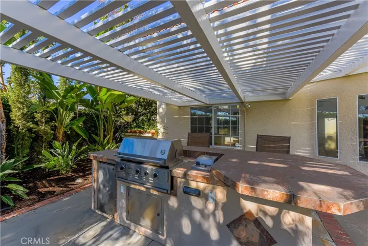 21455 Birdhollow Drive, Rancho Santa Margarita, California 92679