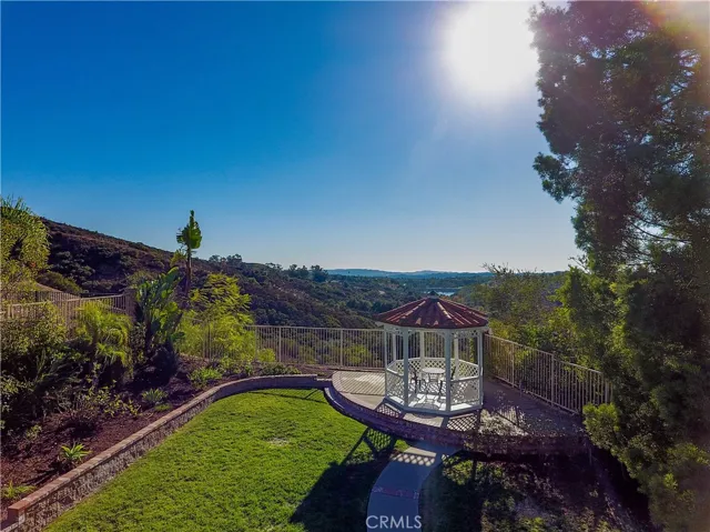 21455 Birdhollow Drive, Rancho Santa Margarita, California 92679