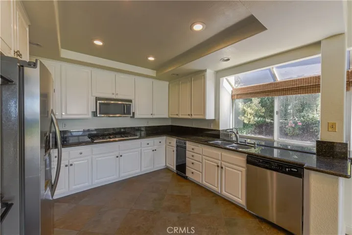 21455 Birdhollow Drive, Rancho Santa Margarita, California 92679
