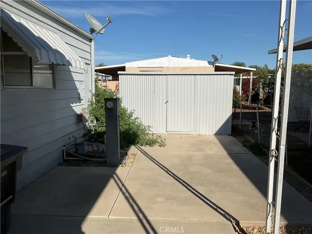 9391 California Ave 66, Riverside, California 92503