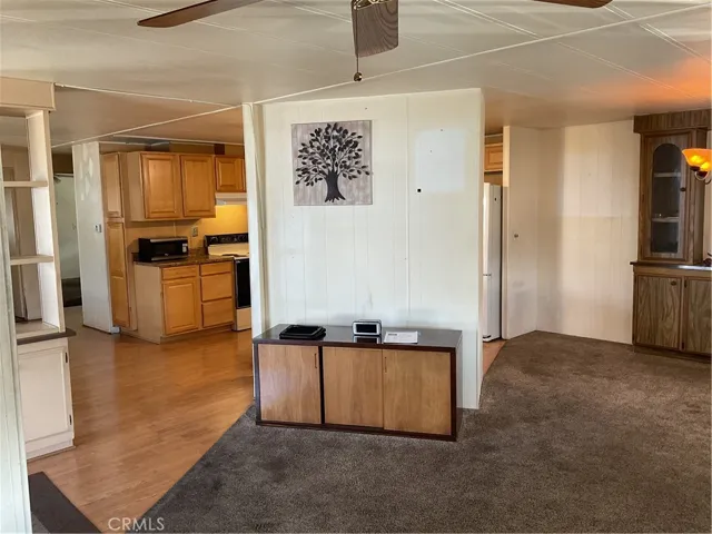 9391 California Ave 66, Riverside, California 92503