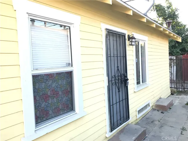 2485 Pasadena Avenue, Long Beach, California 90806