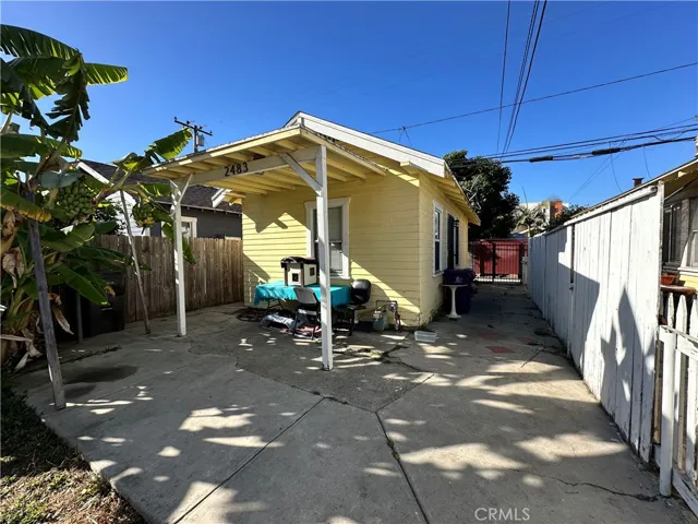 2485 Pasadena Avenue, Long Beach, California 90806