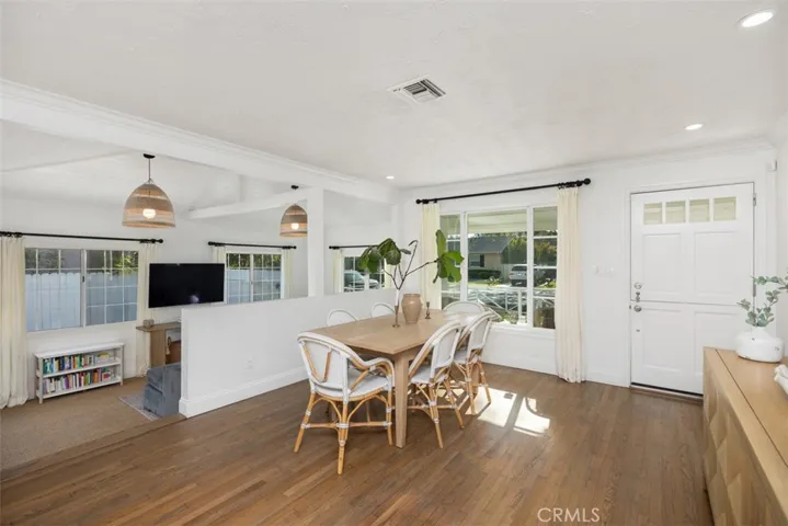 222 Lillian Place, Costa Mesa, California 92627