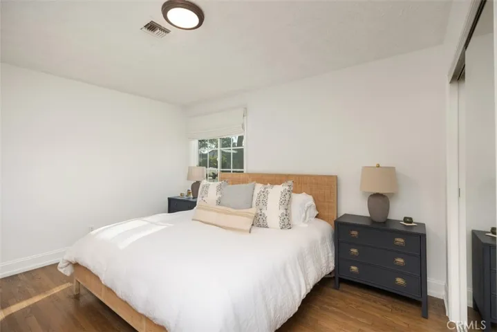222 Lillian Place, Costa Mesa, California 92627