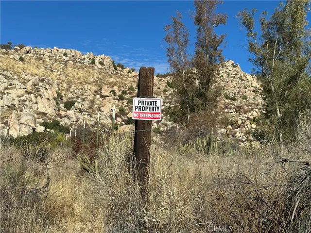 48610 Secret Falls Road, Aguanga, California 92536