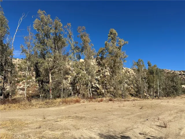 48610 Secret Falls Road, Aguanga, California 92536