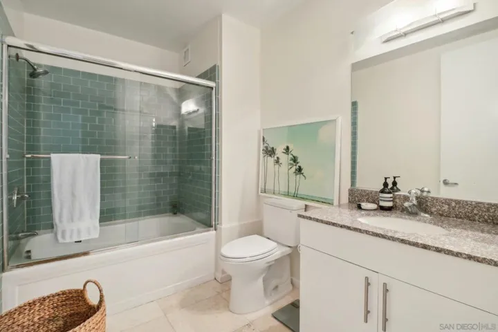 1025 Island Ave 709, San Diego, California 92101