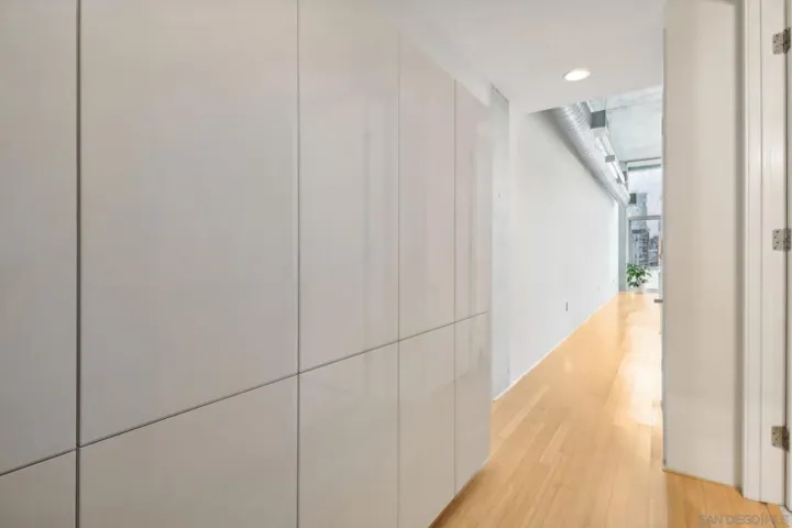 1025 Island Ave 709, San Diego, California 92101