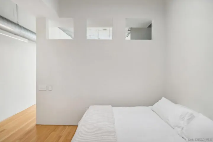 1025 Island Ave 709, San Diego, California 92101