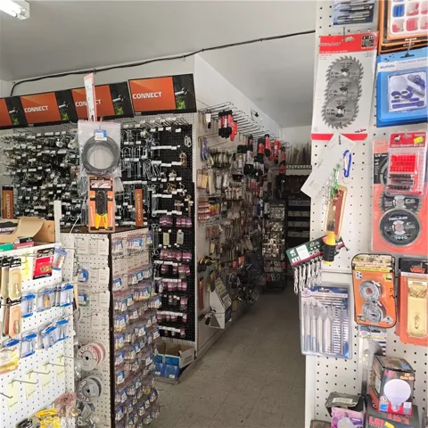 5041 Columbia Way, Lancaster, California 93536