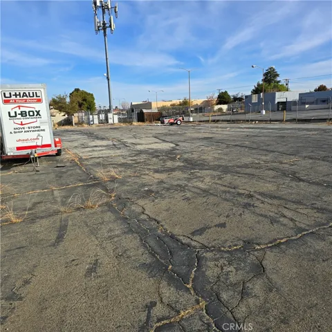 5041 Columbia Way, Lancaster, California 93536