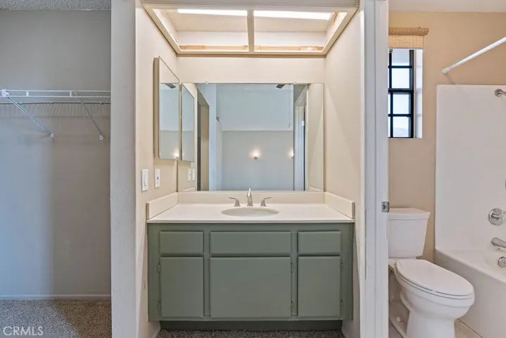 Ensuite bathroom vanity