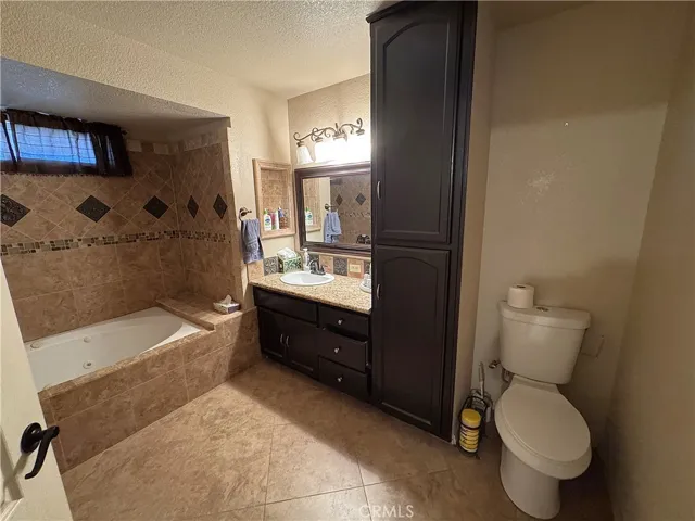 28180 Cochise Avenue, Barstow, California 92311
