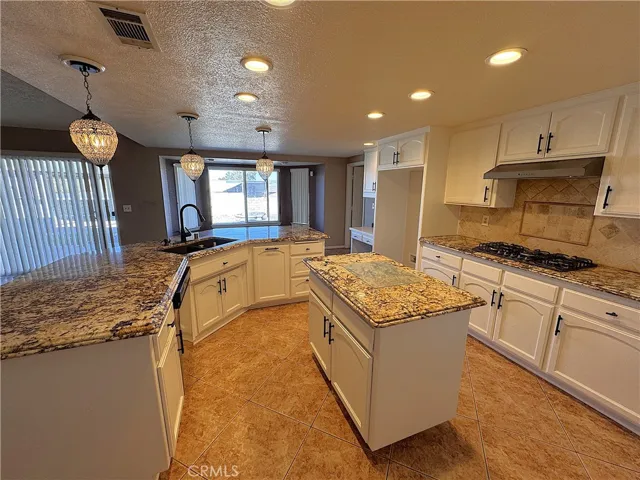 28180 Cochise Avenue, Barstow, California 92311