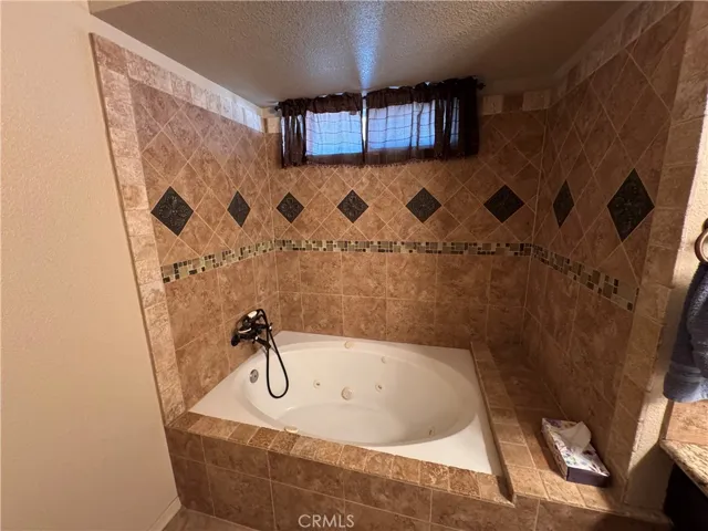 28180 Cochise Avenue, Barstow, California 92311