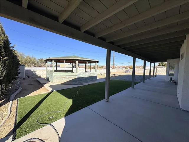 28180 Cochise Avenue, Barstow, California 92311