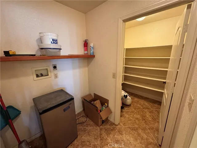 28180 Cochise Avenue, Barstow, California 92311
