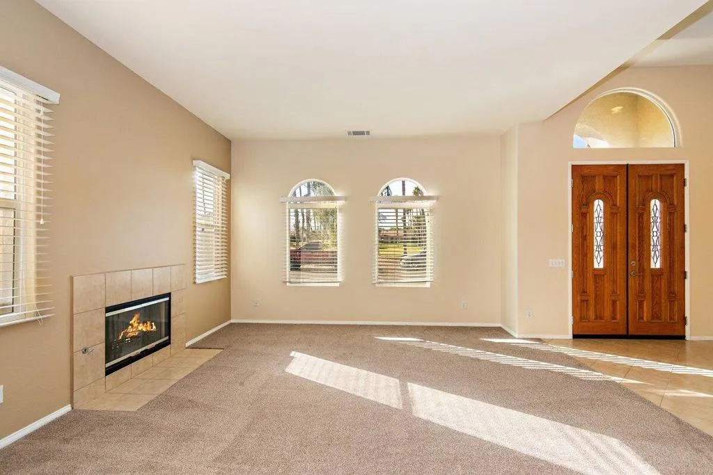 49030 Barrymore Street, Indio, California 92201 home-pic-2