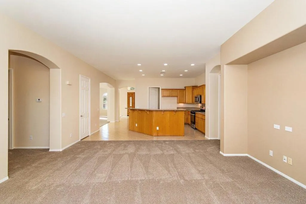 49030 Barrymore Street, Indio, California 92201 home-pic-15