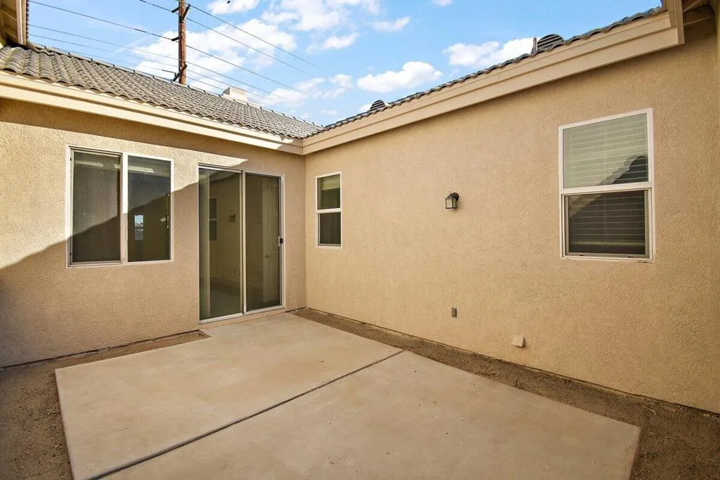 49030 Barrymore Street, Indio, California 92201 home-pic-30