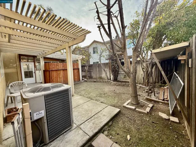 3017 Roslyn Dr, Modesto, California 95355