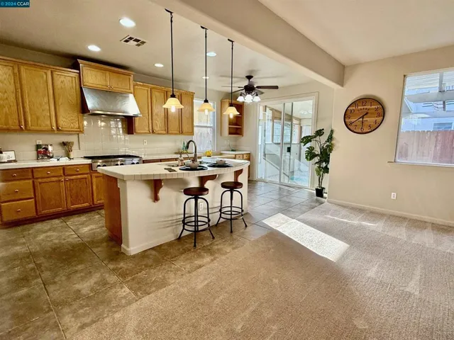 3017 Roslyn Dr, Modesto, California 95355