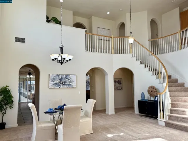 3017 Roslyn Dr, Modesto, California 95355