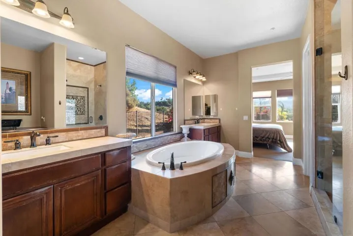 27394 Red Ironbark Dr, Valley Center, California 92082