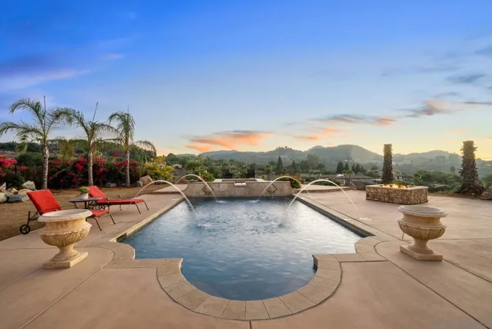 27394 Red Ironbark Dr, Valley Center, California 92082