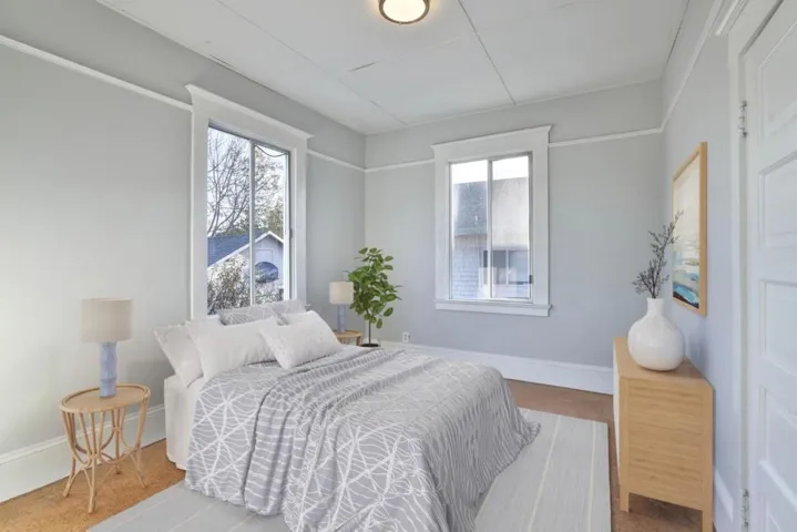 1826 Schiller Street, Alameda, California 94501