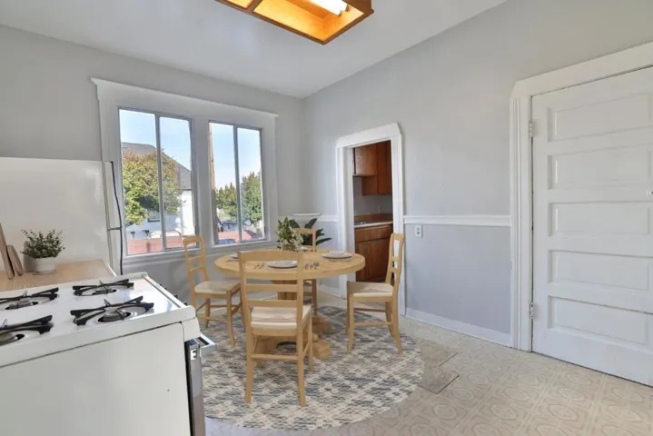 1826 Schiller Street, Alameda, California 94501