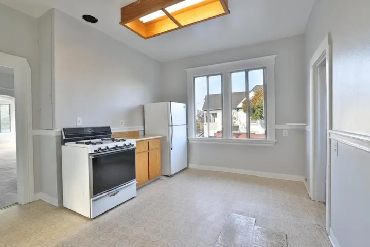 1826 Schiller Street, Alameda, California 94501