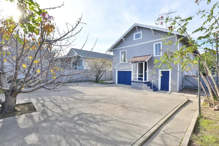 1826 Schiller Street, Alameda, California 94501