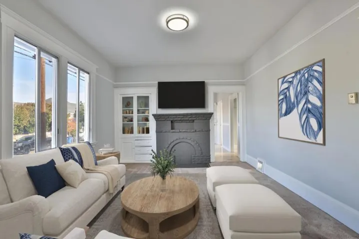 1826 Schiller Street, Alameda, California 94501