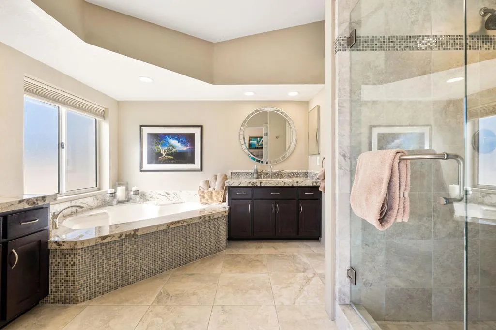 371 Muirfield Drive, Palm Desert, California 92211 home-pic-38