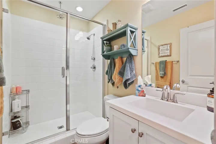 32 Fuchsia, Lake Forest, California 92630