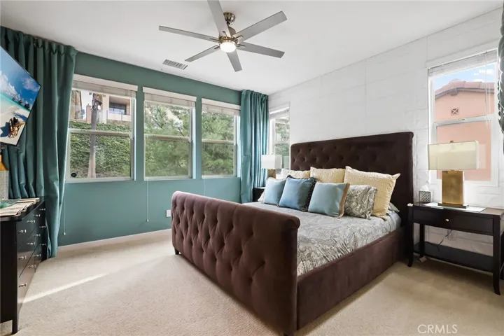 32 Fuchsia, Lake Forest, California 92630