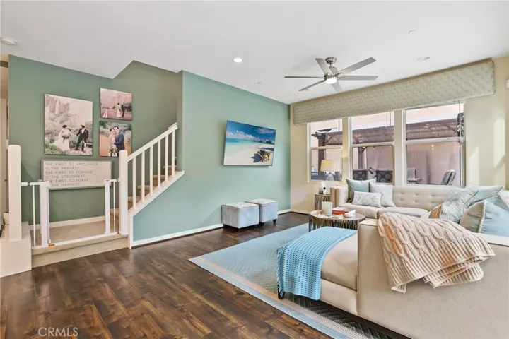 32 Fuchsia, Lake Forest, California 92630