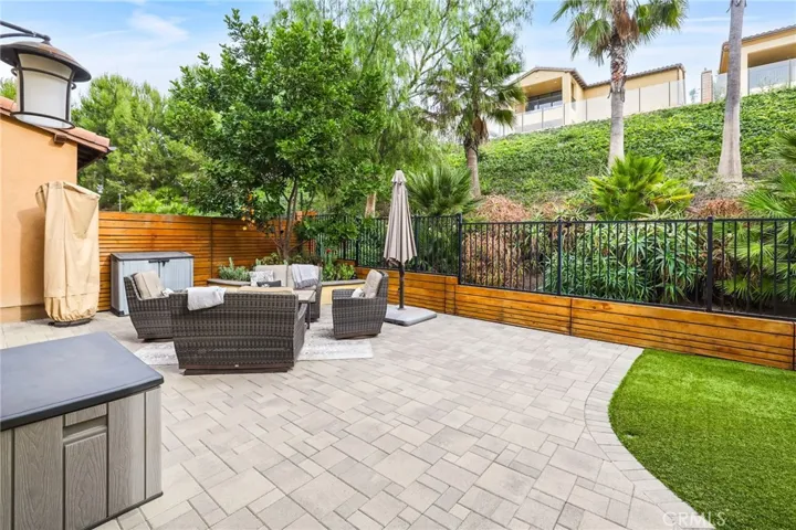 32 Fuchsia, Lake Forest, California 92630