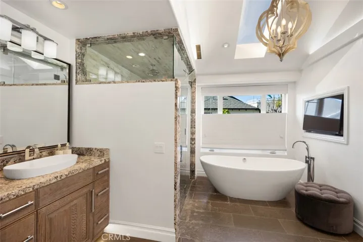 228 Avenida Vista Del Oceano, San Clemente, California 92672
