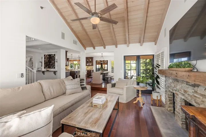 228 Avenida Vista Del Oceano, San Clemente, California 92672