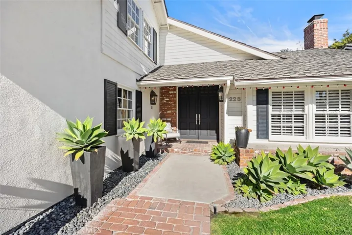 228 Avenida Vista Del Oceano, San Clemente, California 92672