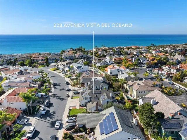 228 Avenida Vista Del Oceano, San Clemente, California 92672